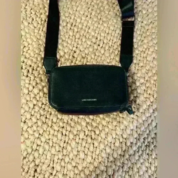 Like Dreams black mini purse - Picture 3 of 5